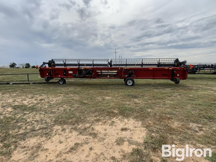 2014-case-ih-3152-image-6