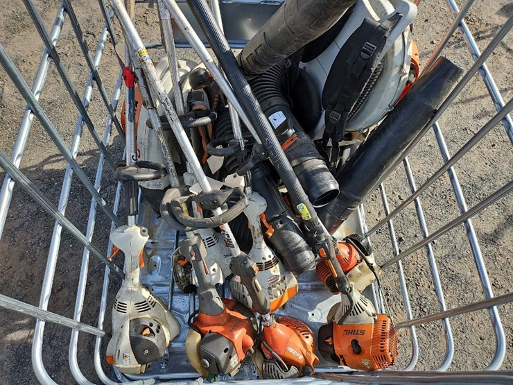 quantity-of-2-cycle-equipment-image-3