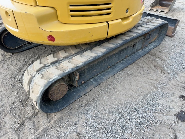 2018-caterpillar-305-image-21