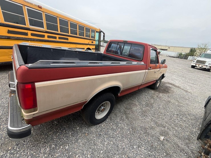 1991-ford-f150-xlt-image-3