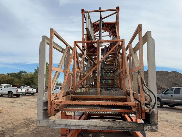 1999-hydra-platform-hp-32-over-under-catwalk-image-13