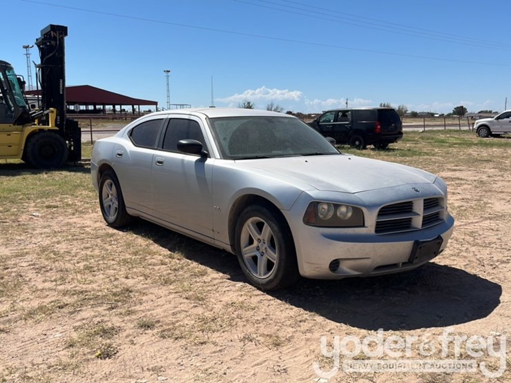 2008-dodge-charger-image-7
