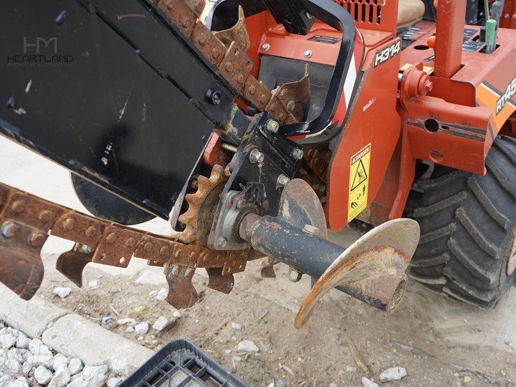 2017-ditch-witch-rt45-image-14