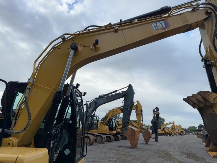 2021-caterpillar-313gc-image-12