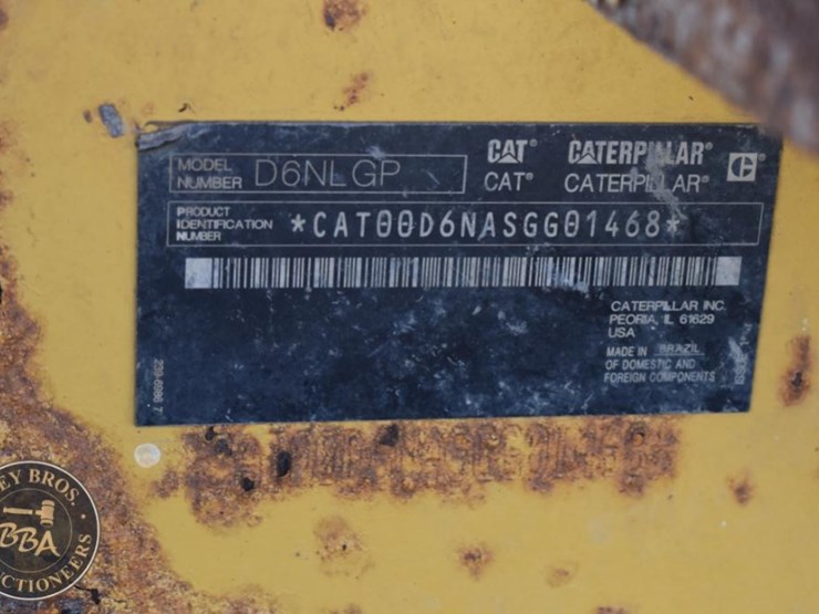 2020-caterpillar-d6n-lgp-image-97