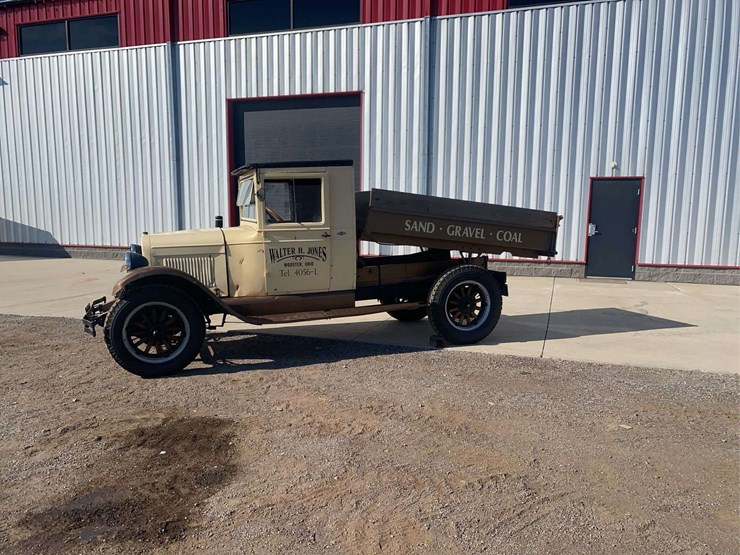 1928-chevy-dump-truck-image-1