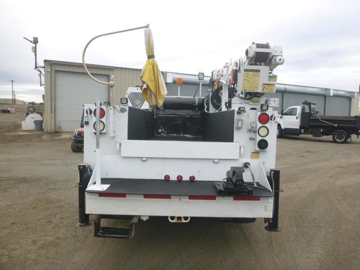 2015-ford-f550-image-7