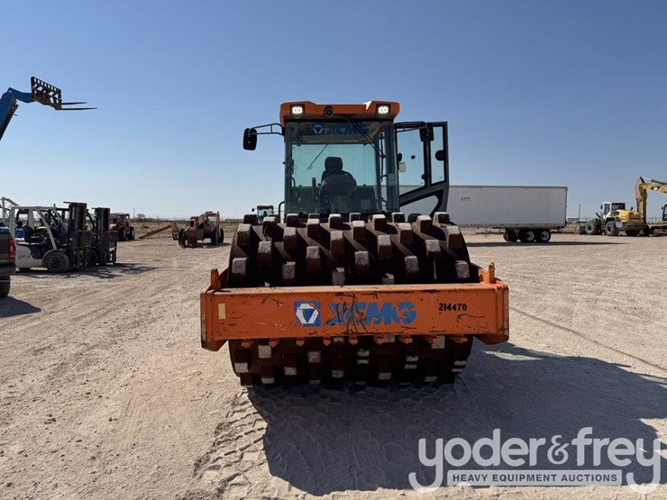 2018-xcmg-cv122pd-image-7