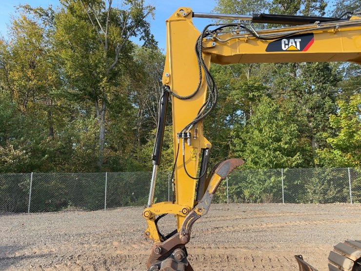 2017-caterpillar-307e2-image-12