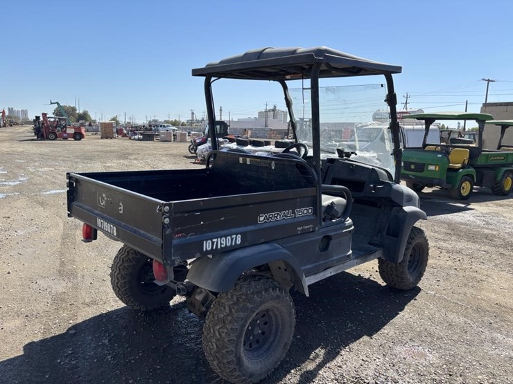 2018-club-car-carryall-1500-utility-cart-image-3