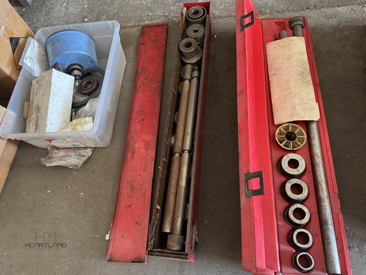 lot-of-bushing/bearing-driver-sets-in-metal-cases-lot-of-bushing/bearing-driver-sets-in-metal-cases-image-1