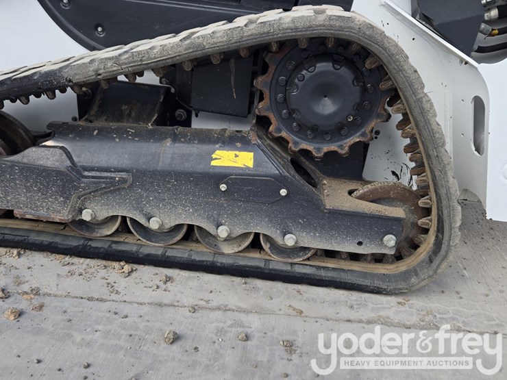 2022-bobcat-t64-image-14