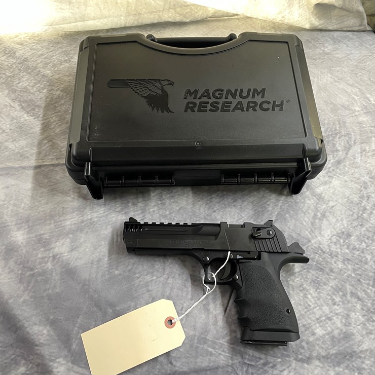 #4037 • Magnum Research Desert Eagle L5, SN: DK0118863