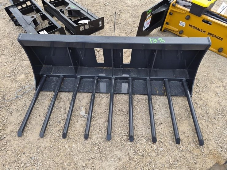 wolverine-mf-13-63w-tine-bucket-image-1