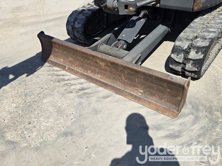 2021-bobcat-e35-image-12