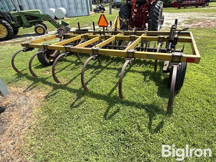 soil-master-chisel-image-6