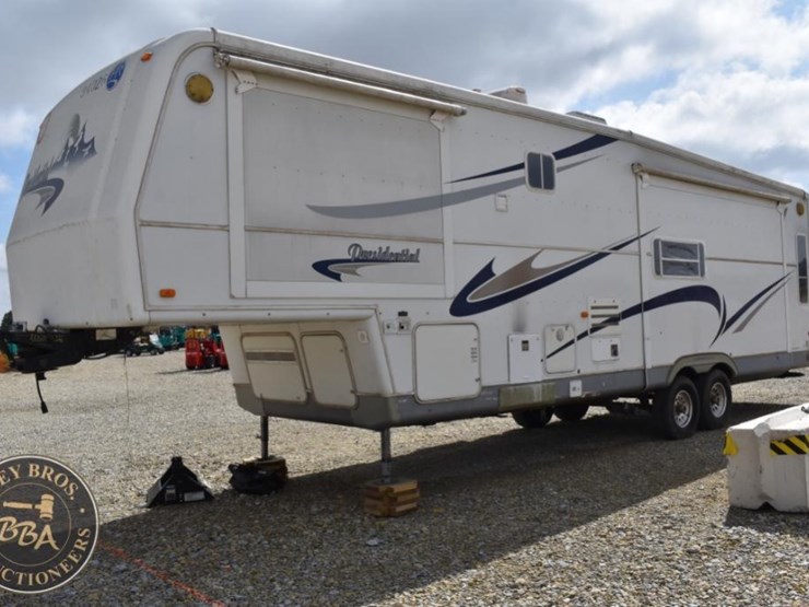 2003-holiday-rambler-presidential-34rlt-39714-image-1
