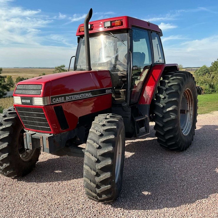 Case International 5240
