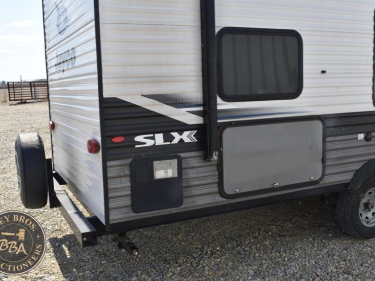 2022-jayco-jay-flight-slx-264bh-38128-image-14