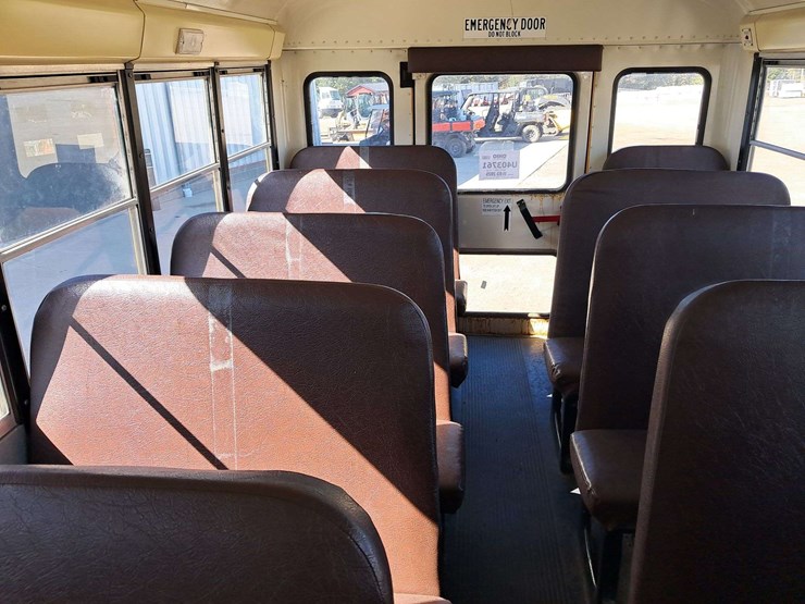 2015-ic-bus-pb105-school-bus-image-24