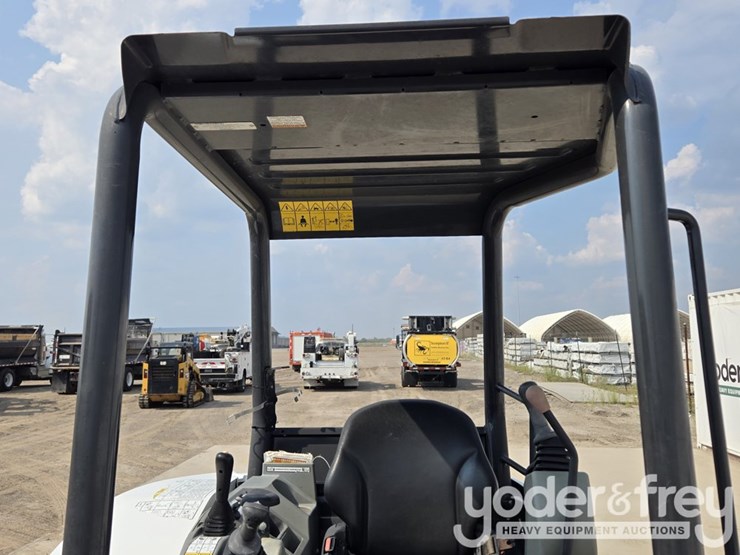 2021-bobcat-e35-image-52