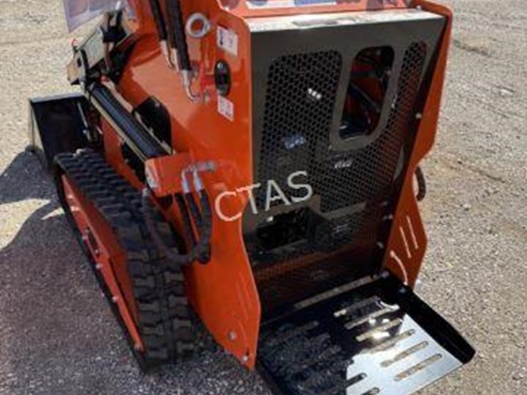 #178-•-mini-skid-steer-loader---model:-36c-image-4