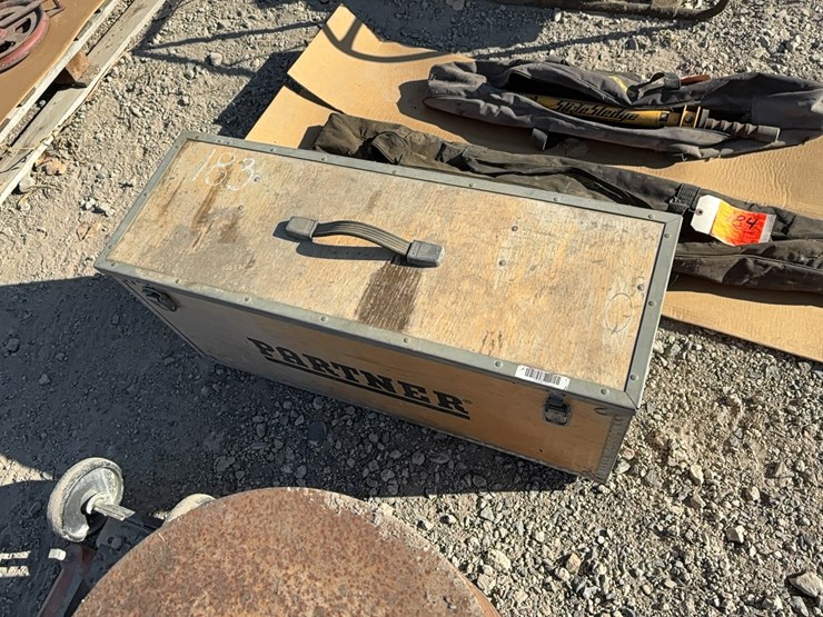 partner-k950-active-chain-saw-support-equipment-image-2
