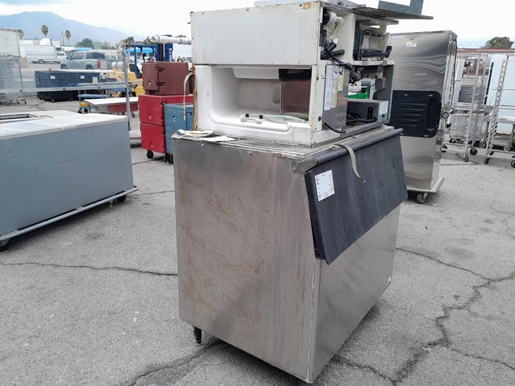lot#-619-hoshizaki-ice-maker-image-5