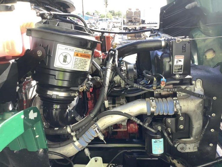 2012-freightliner-m2-f/b-image-13