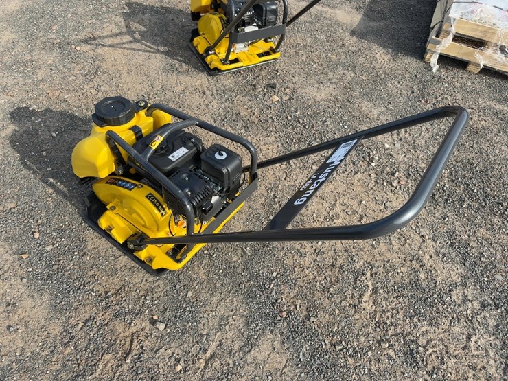 mustang-lf-88d-plate-compactor-image-2