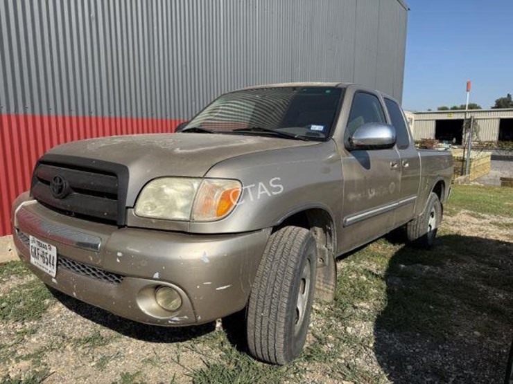 2006-toyota-tundra-image-1