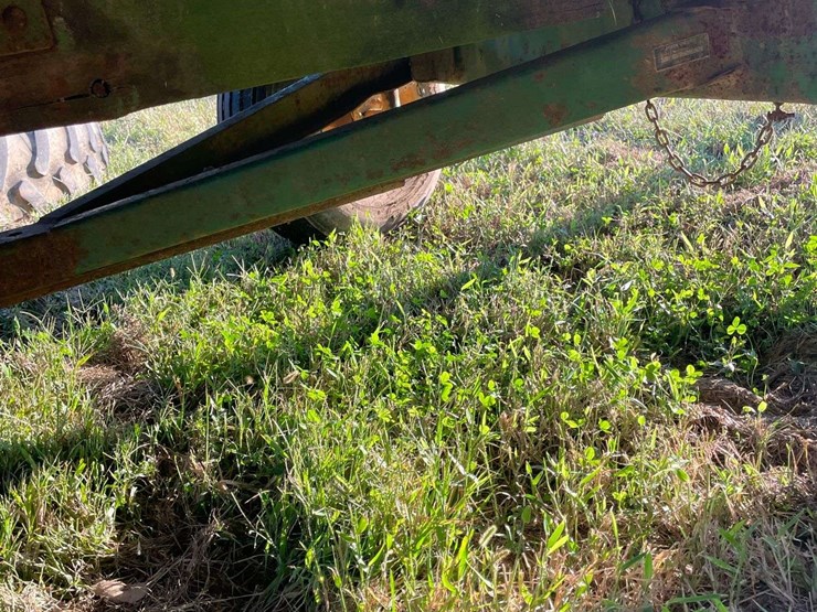 18ft-john-deere-tandem-axle-wagon-image-15