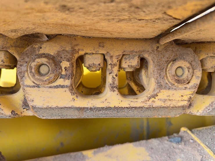 2023-komatsu-d39ex-24-image-26