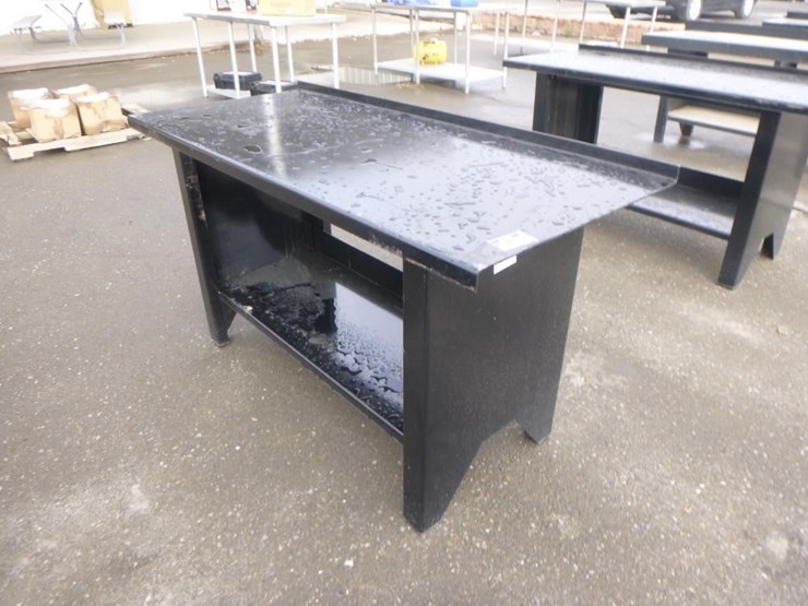 60"x26"x32"-steel-workbench-image-1