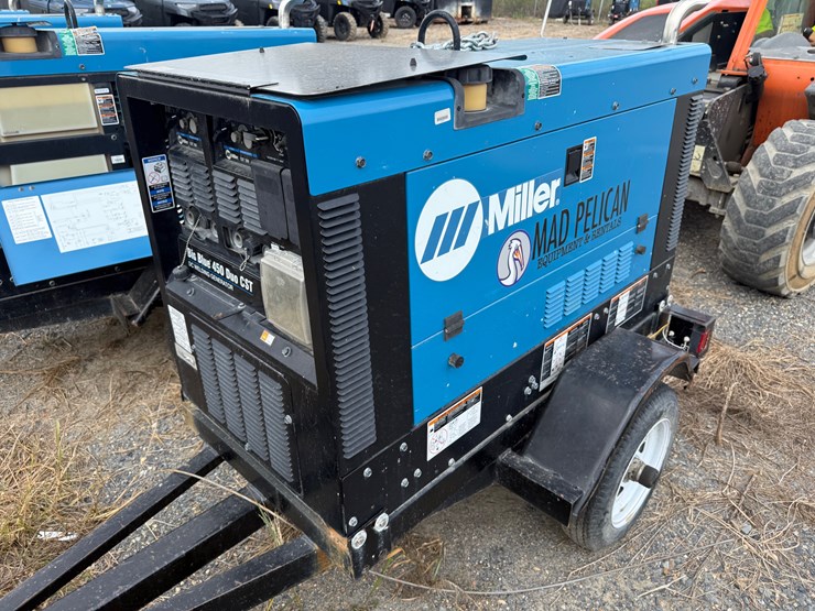 #680-•-2023-miller-big-blue-dual-450’s!-image-1