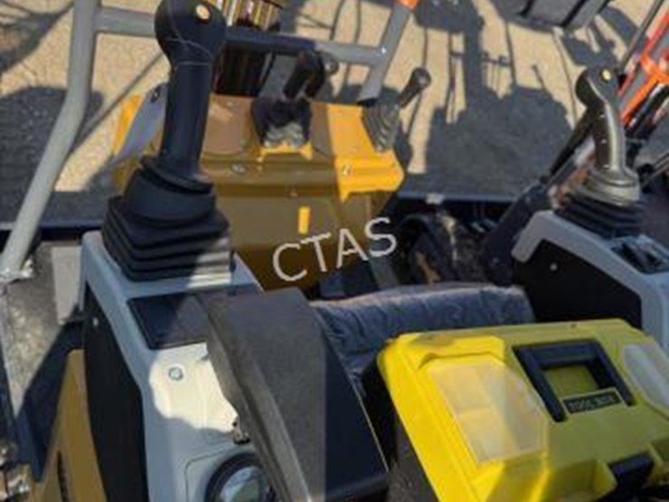 #71-•-mini-excavator---gas---model:-mx12rx-image-5