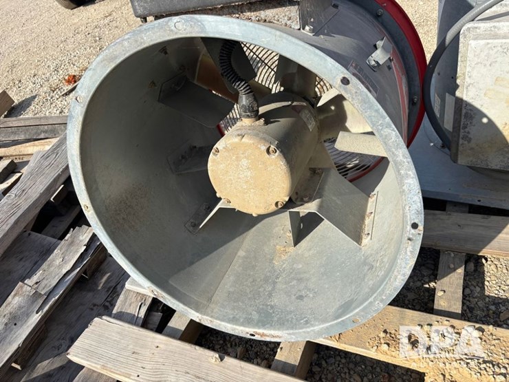 ffi-bin-fans-(dr12310)-image-8