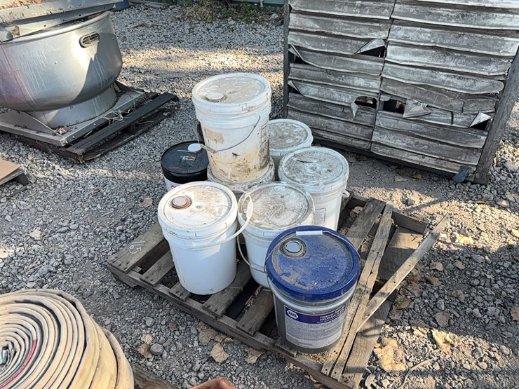 pallet-of-assorted-5-gallon-pails-of-lubricants-support-equipment-image-1