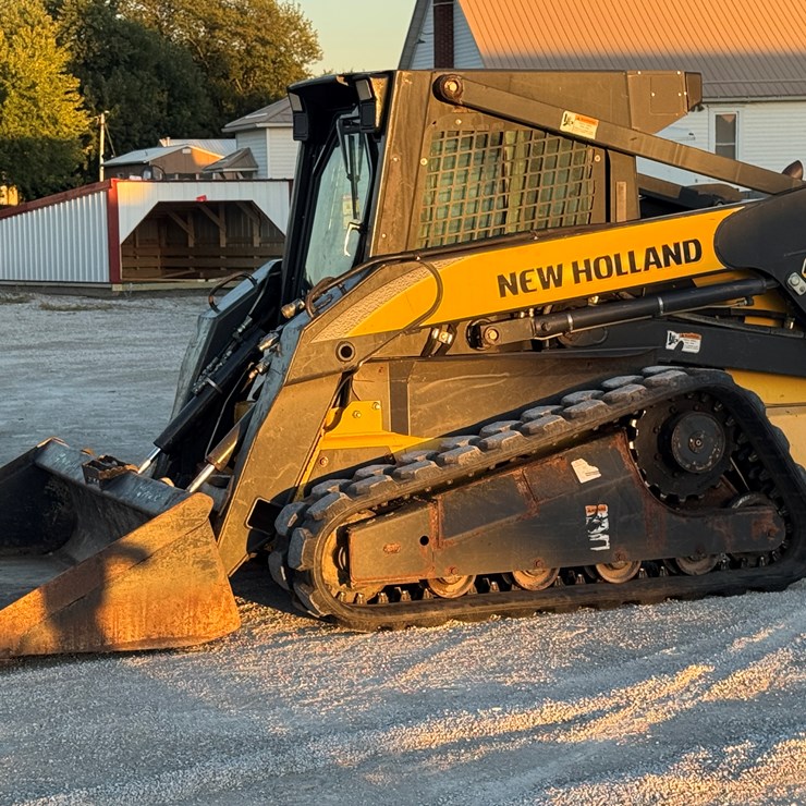 NEW HOLLAND C185