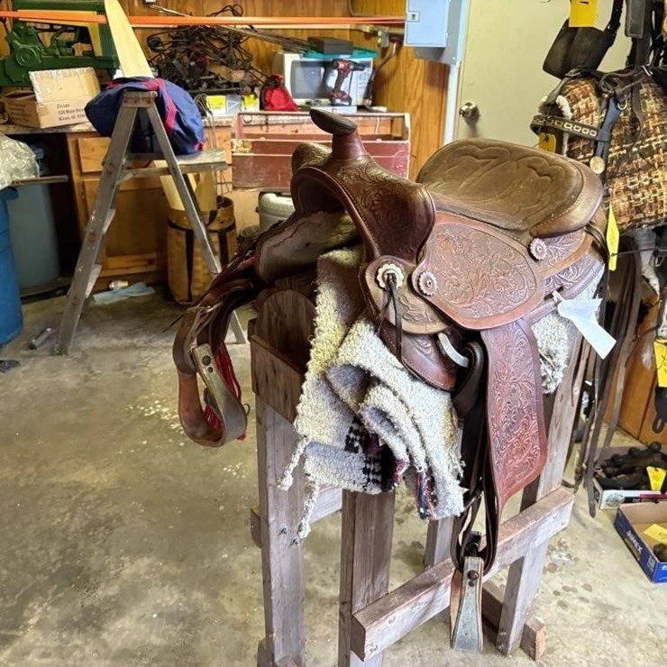 Western Saddle