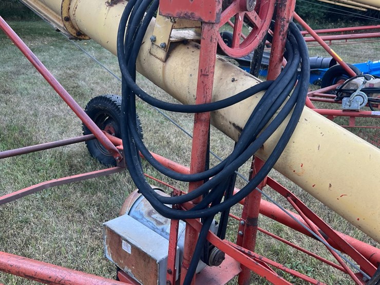 westfield-8-x-35-auger-with-220-electric-motor-image-4