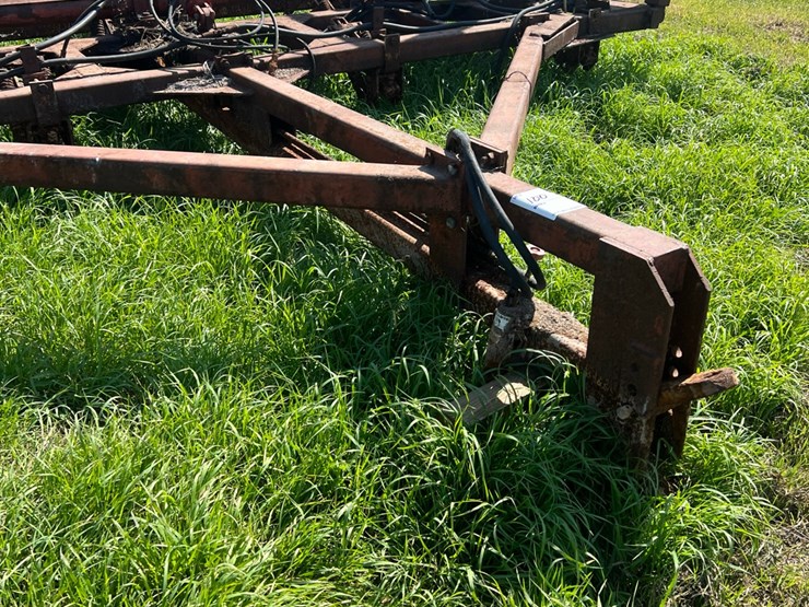 28’-chisel-plow-image-6