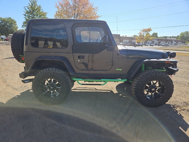2003-jeep-wrangler-image-6