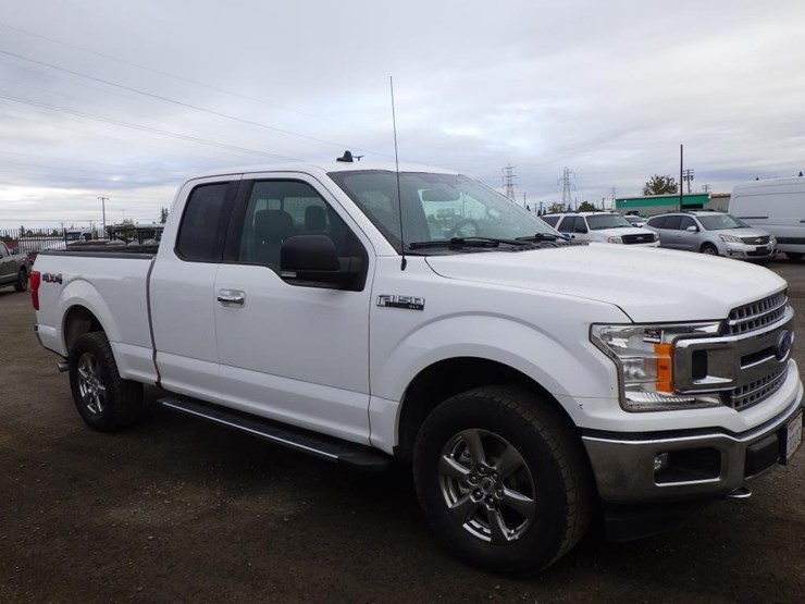 2020-ford-f150-image-2
