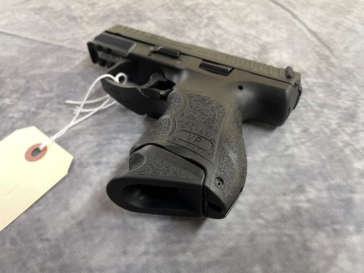 #4015-•-hk-vp9-sk,-sn:-232-049747-image-8