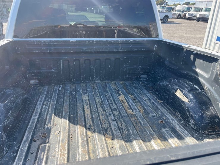 2019-ford-f150-image-11