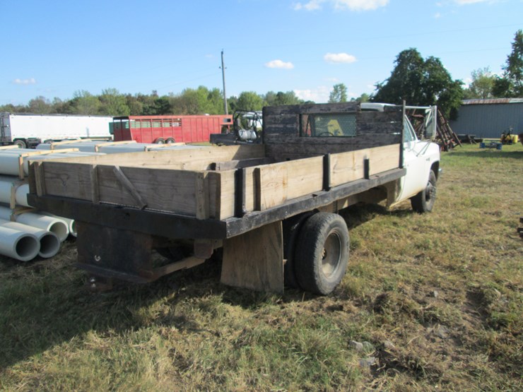 1983-gmc-3500-image-3