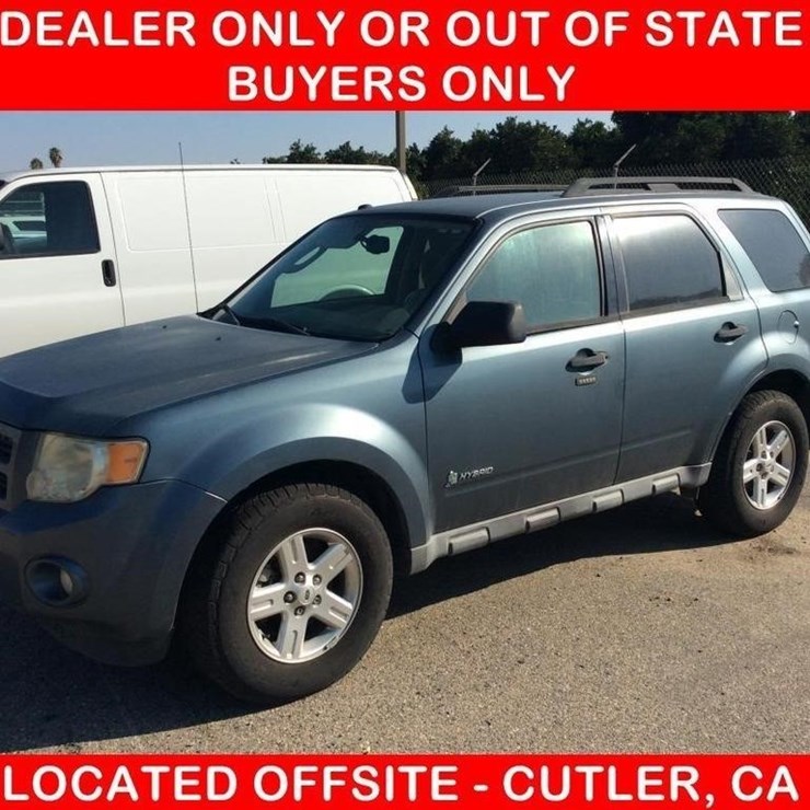 2011 FORD ESCAPE