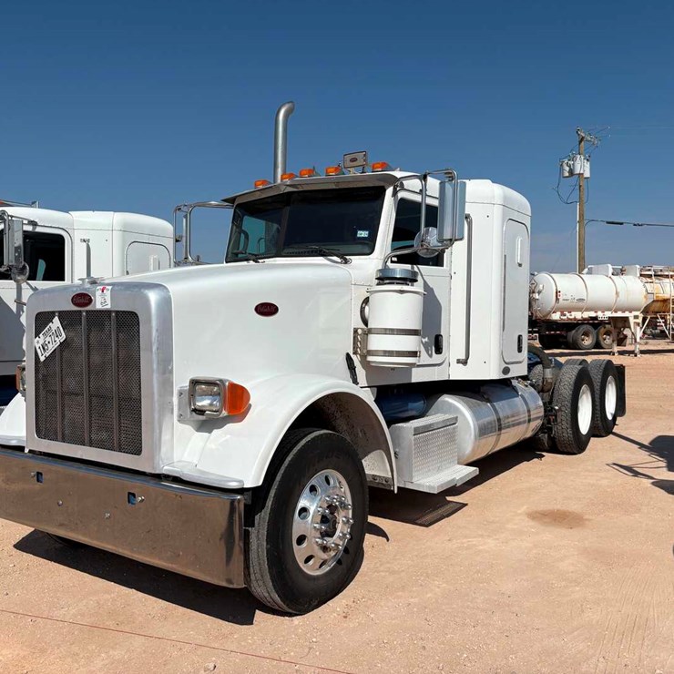 2011 PETERBILT 367