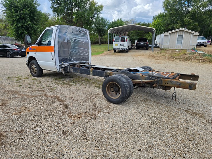2006-ford-e450-image-9
